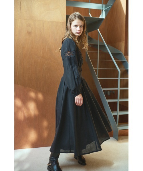 Estella.K ワンピース Bibi Lace-trimmed dress 切り替えレースドレス