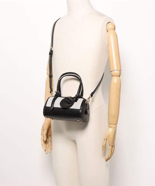 CHARLES ＆ KEITH ショルダーバッグ バッグ Enola エノラ