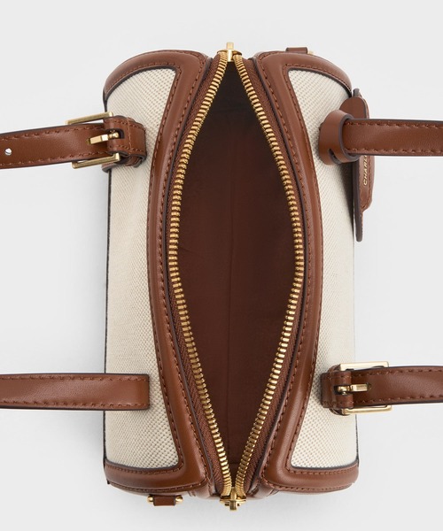 CHARLES ＆ KEITH ショルダーバッグ バッグ Enola エノラ