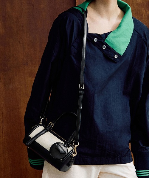 追跡★Charles&Keith 2WAY Enola キャンバス ボウリングバッグ CHARLES ＆ KEITH ショルダーバッグ バッグ Enola エノラ