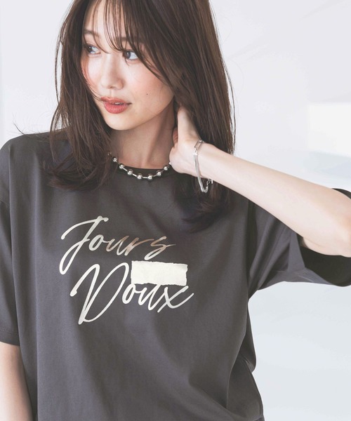 GAP tシャツ Gap × ディズニー MOM グラフィックTシャツ