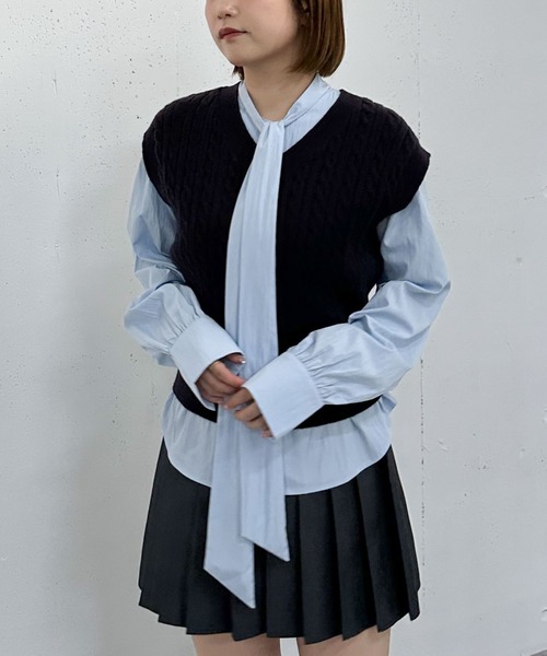 ADORE ボールドケーブルニットベスト　ロングブラウス　セットアップ　38 archives（アルシーヴ） ニット セーター ケーブルニットベスト×ボウ