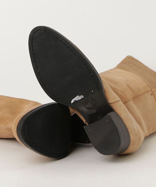 BUTTEROベージュスエード バックル付きブーツ BUTTEROベージュスエード バックル付きブーツ