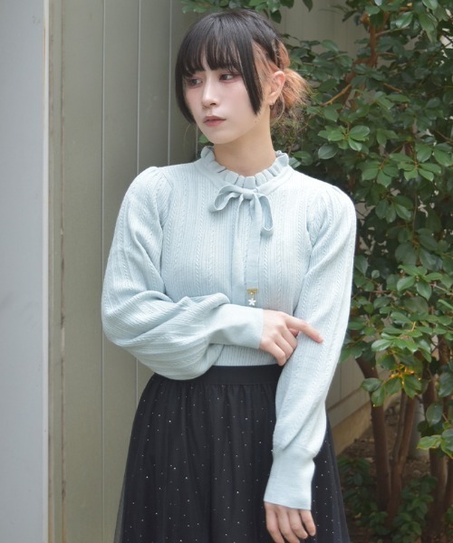 seaのリボン付きニット axes femme（アクシーズ ファム） ニット セーター 機能付チャーム