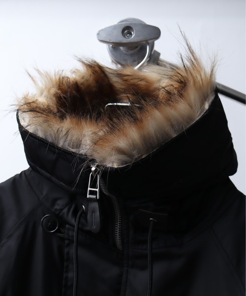 ブルゾン アウター ナイロンツイル セパレートフードファー オーバーN