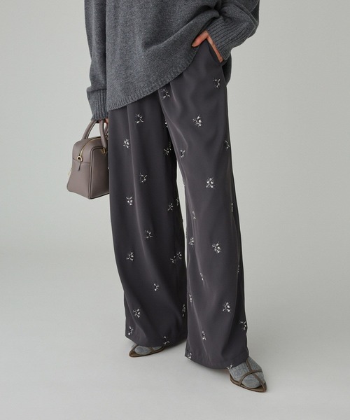 BABYLONE（バビロン） パンツ 花刺繍イージーパンツ レディース
