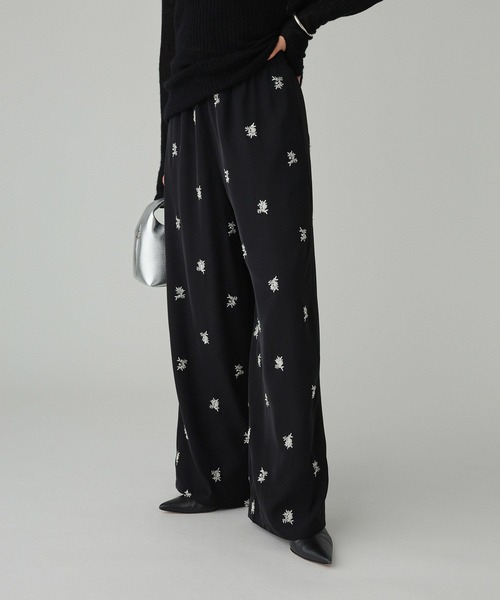 BABYLONE（バビロン） パンツ 花刺繍イージーパンツ レディース