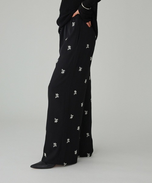 BABYLONE（バビロン） パンツ 花刺繍イージーパンツ レディース