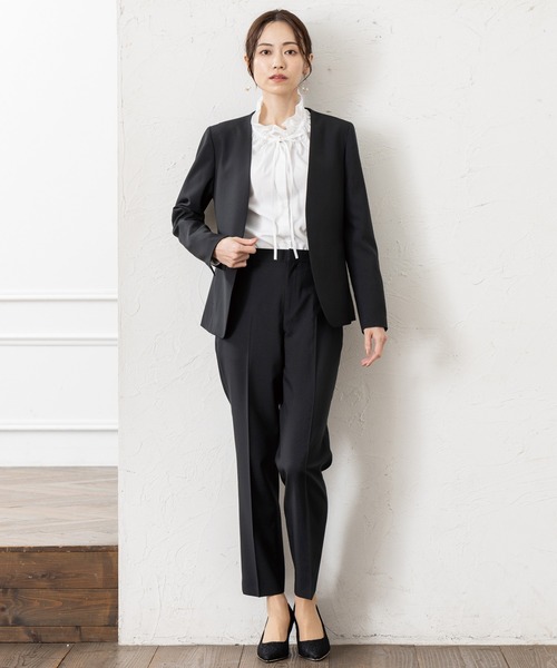 極美品 自由区 ジユウク 洗える セットアップ パンツ スーツ ノーカラー 黒 2点セットアップ】洗えるノーカラーワイドパンツスーツ - ベルーナ