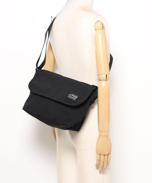 Manhattan Portage BLACK LABEL ショルダーバッグ STANDARD MESSENGER