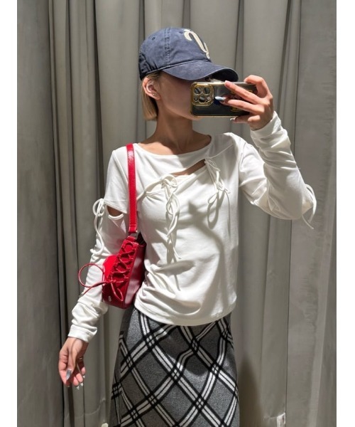 SLY（スライ） tシャツ CUT OUT RIBBON TOPS カットアウトリボン