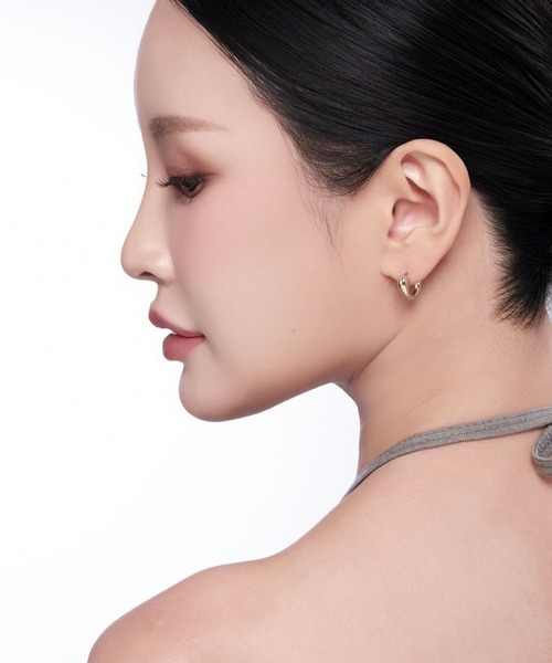 ピアス Drop Curve Hoop Pierce / 金属アレルギー対応 レディースの画像