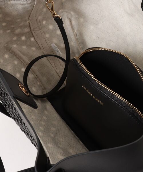 CHARLES ＆ KEITH（チャールズ&キース） トートバッグ Calla カルラ 