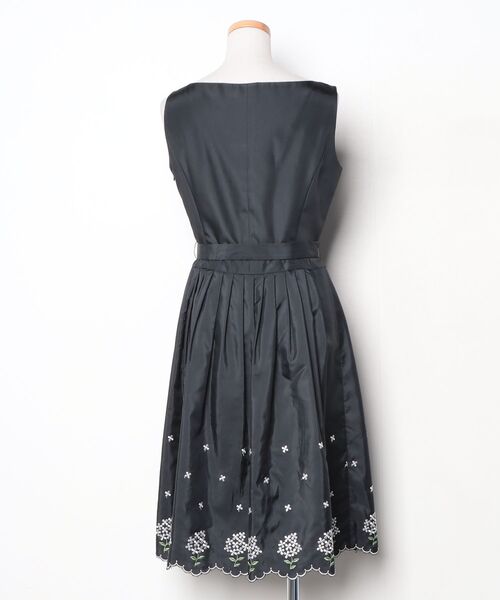 セール★　新品　タグつき　M'S GRACY ノースリーブ ワンピース 38 M'S GRACY（エムズグレイシー） ノースリーブワンピース 38 グレー