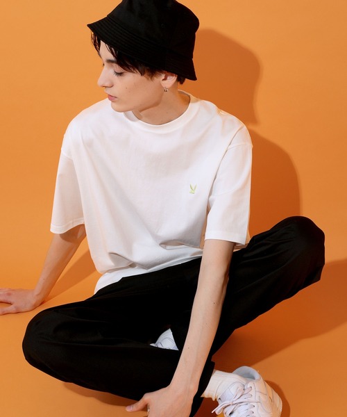 MEDM×PLAYBOY 長袖Tシャツ ロゴ刺繍 スウェット 男女兼用 4色 楽天市場】プレイボーイ 長袖の通販