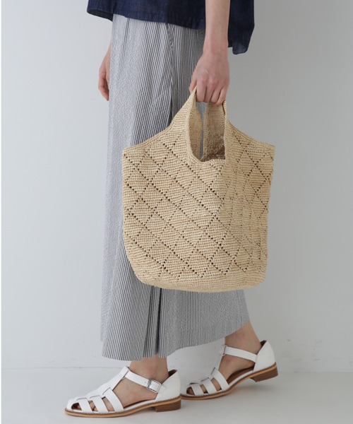 human woman／【ＩＶＡＨＯＮＡ】ラフィアトートバッグ human woman（ヒューマンウーマン） トートバッグ 「IVAHONA