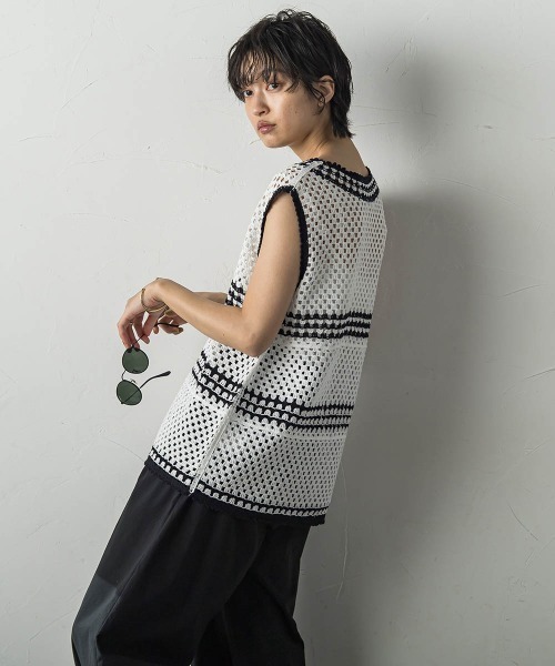 MAYSON GREY（メイソングレイ） ニット セーター 配色クロシェニット