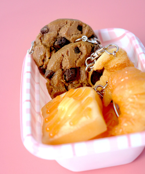 キーホルダー 食品サンプル 食べちゃいそうなキーホルダー : ZOZOTOWN