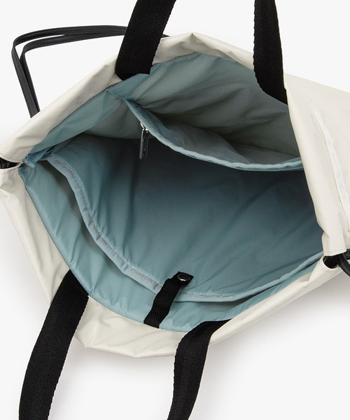 LeSportsac（レスポートサック） デイバック リュック TH CITY