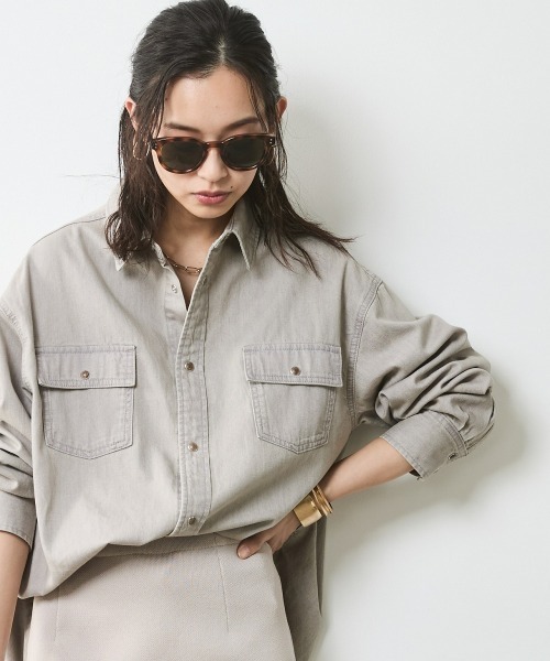ハイグレーカラーが魅力のチェーンショルダー 軽やかでスタイリッシュなデザイン。 CHIC STYLE 「CHIC STYLE」 長袖シャツ M グレー レディース