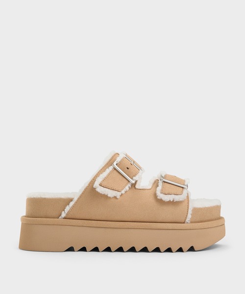 CHARLES ＆ KEITH（チャールズ&キース） スリッポン ファーライン
