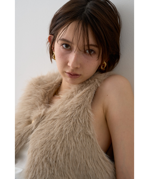 定価3万越　未使用品✨ROUge Vif ルージュヴィフ　エコファー　アウター 一部店舗限定】エコファーベスト｜Rouge vif la cle / ルージュ