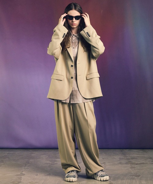 MAISON SPECIAL ジッパー付テーラードジャケット クリーム色 MAISON SPECIAL ジャケット テーラードジャケット Satin Jacket