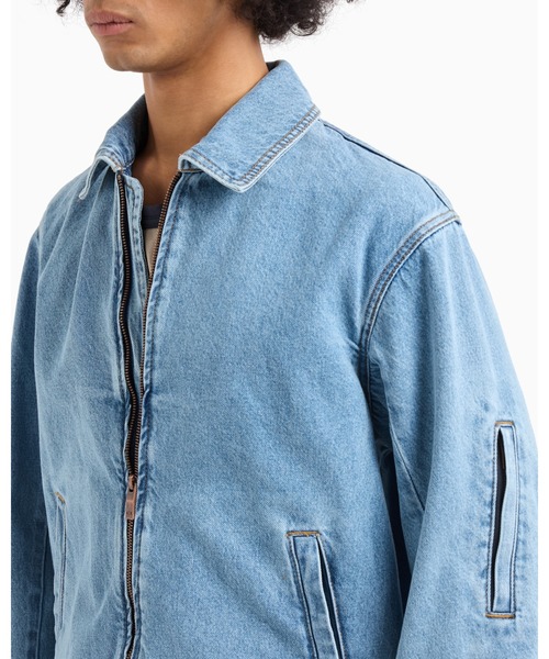 アルマーニ.ジーンズブランドの柔らかい皮の素敵なスタイルのジャンパー。 EMPORIO ARMANI デニムジャケット gジャン 「エンポリオ アルマーニ