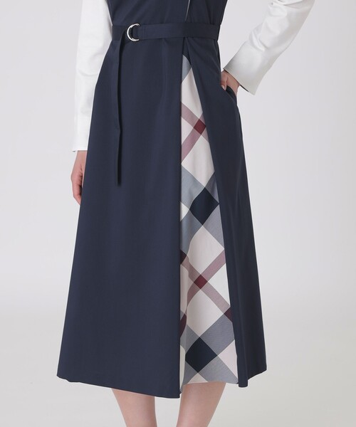 BLUE LABEL CRESTBRIDGE（ブルーレーベルクレストブリッジ
