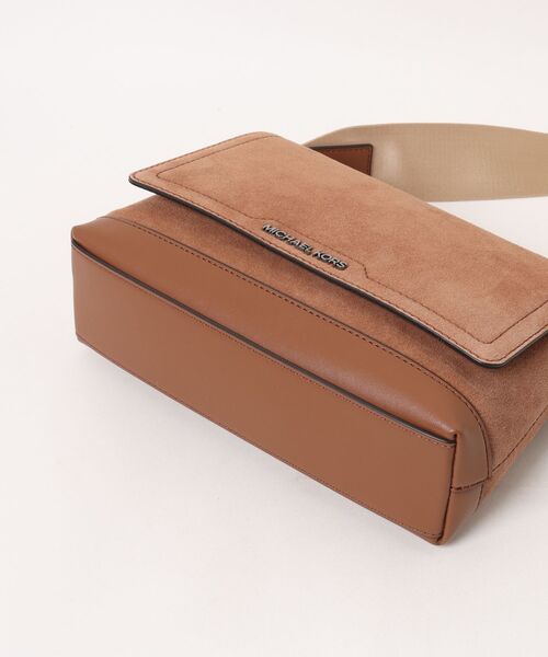 MICHAEL KORS（マイケルコース） ショルダーバッグ FLAP XBODY メンズ