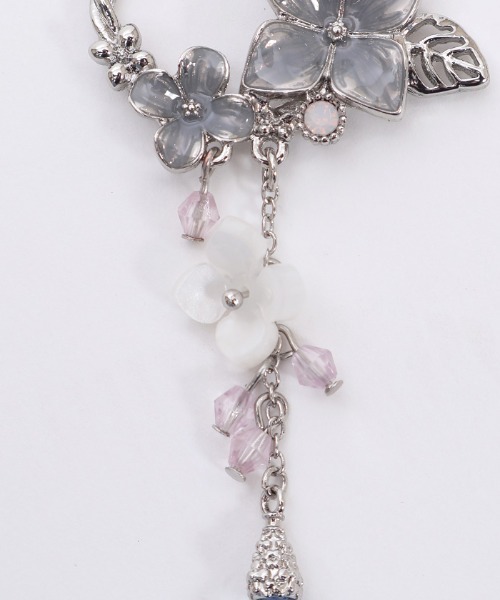 本物紫陽花❤️スワロ使用♪アシンメトリーな紫陽花たっぷりなイヤリング＆イヤーカフス axes femme（アクシーズ ファム） イヤリング 紫陽花アシメイヤリング