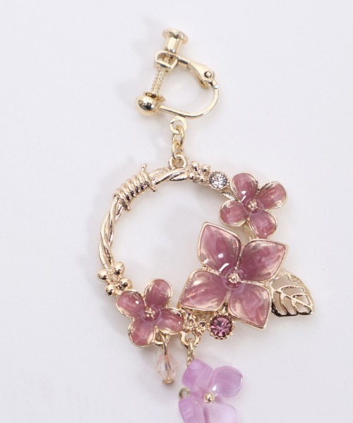 axes femme（アクシーズ ファム） イヤリング 紫陽花アシメイヤリング
