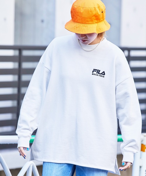 スウェット Fila フィラ フロント刺繍 返品交換不可 バックロゴプリント ビッグシルエット裏毛バックスリットスウェット1 999円