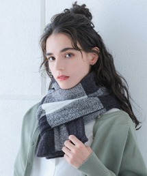 AURALEE チェック柄マフラー 華やかで上品な、チェック柄のカシミアマフラー3選｜Pen Online