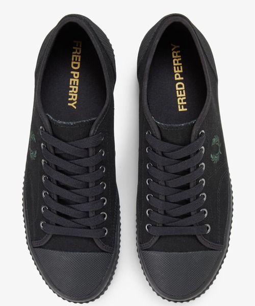 FRED PERRY スニーカー Hughes Low Canvas／ヒューズロー