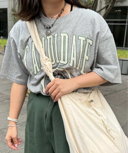 kutir tシャツ Tシャツ カレッジ刺繍ロゴビッグTシャツ