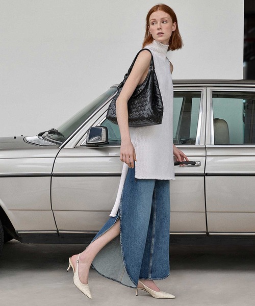 追跡★Charles&Keith ポーチ付 Ivette 編み込みトートバッグ CHARLES & KEITH Ivette イヴェット ウーブントートバッグ