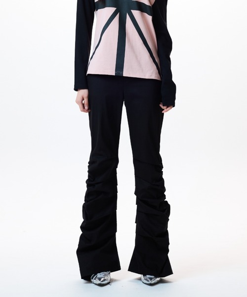 ★LUVISTRUE★IM FRILL SHIRRING PANTS(CHARCOAL)★正規品/人気 LUVISTRUE パンツ IM FRILL SHIRRING PANTS レディース