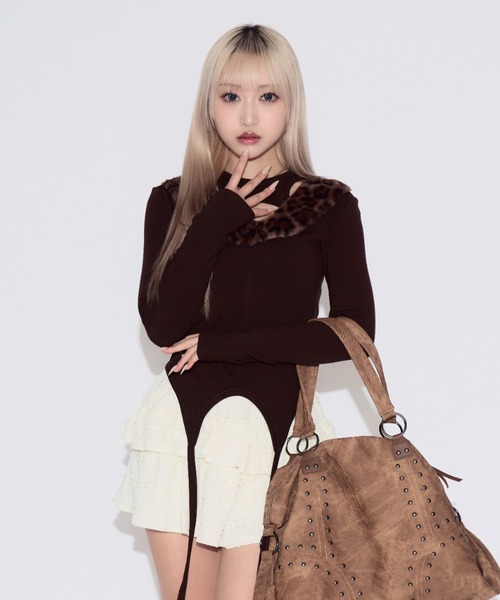 JilLA tシャツ Leopard Fur Cutout Tops / ヒョウ柄ファーカットアウト