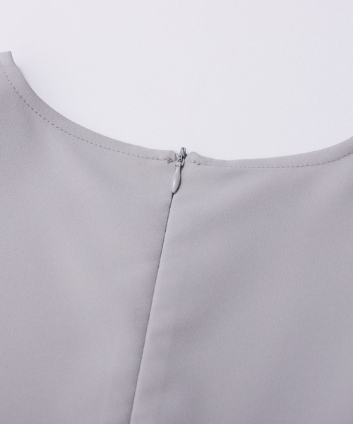 Fit more（フィットモア） 袖リボンボリュームペプラムトップス