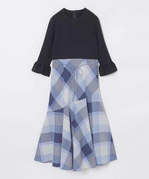 BLUE LABEL CRESTBRIDGE（ブルーレーベルクレストブリッジ