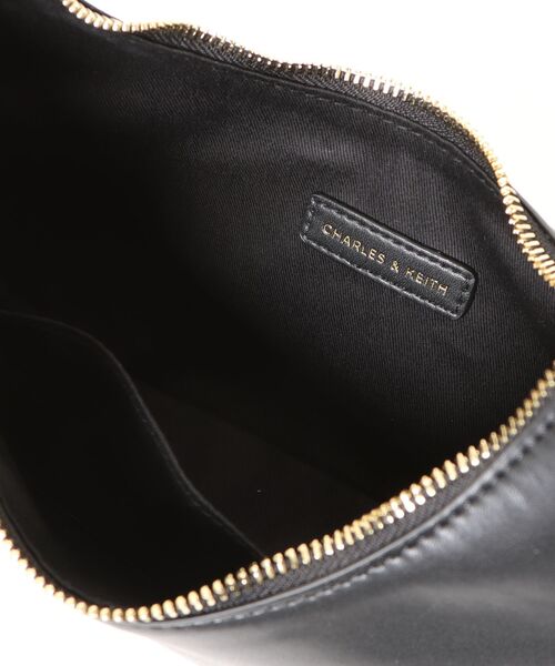 CHARLES ＆ KEITH（チャールズ&キース） ショルダーバッグ バッグ