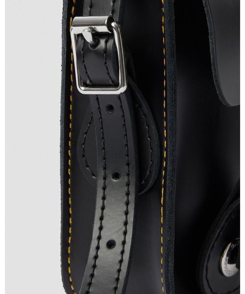 「Dr. Martens」 ショルダーバッグ FREE 黒いこと レディース