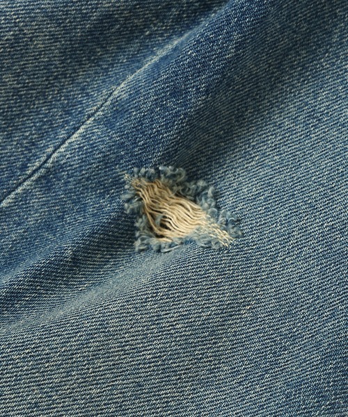 パンツ Distressed shorts メンズの画像