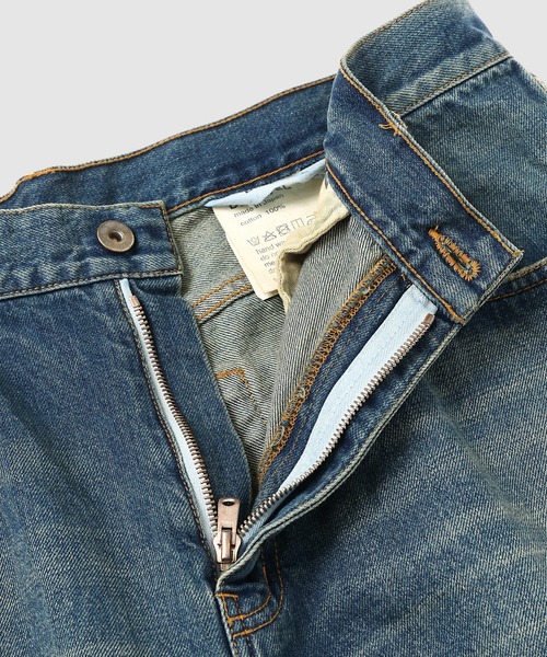 パンツ Distressed shorts メンズの画像