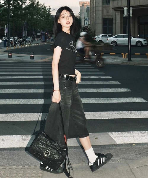 「Achic」 デニムハーフパンツ M ブルー レディース_画像2