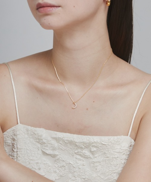 *paris* アイボリー＆ドロップ ビジュー ネックレス トライアングルビジューネックレス｜JENNE(ジェンヌ)公式通販