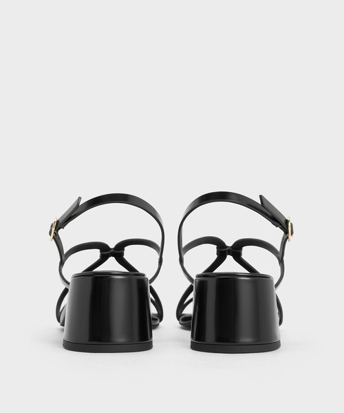 CHARLES ＆ KEITH（チャールズ&キース） サンダル ストラッピー