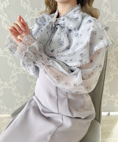 クチュールバイロジータ 刺繍入りベージュシフォンロングワンピース セール】レースラインスウエットロングワンピース（ワンピース