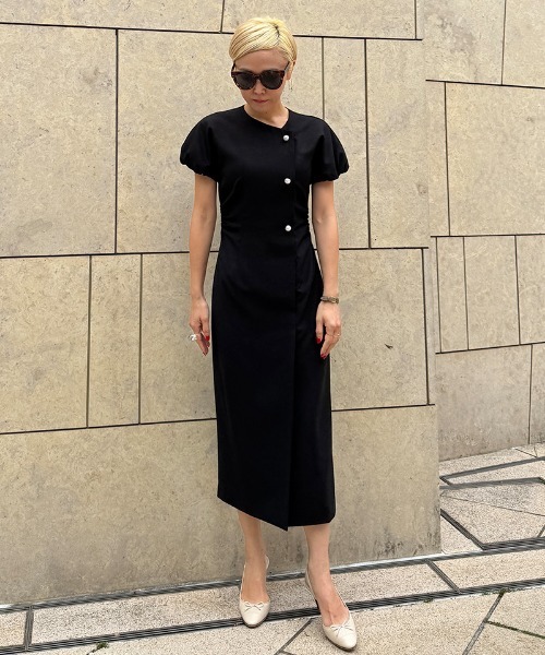 近年♡美品♡ルネ パールボタン 膝丈 ワンピース ギャザー ネイビー 38 近年♡美品♡ルネ パールボタン 膝丈 ワンピース ギャザー ネイビー 38